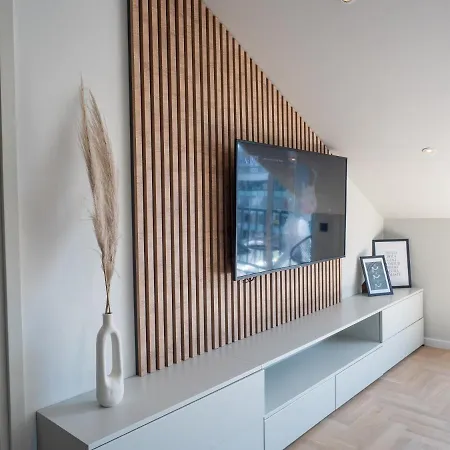 Apartament Republic Square- Location *