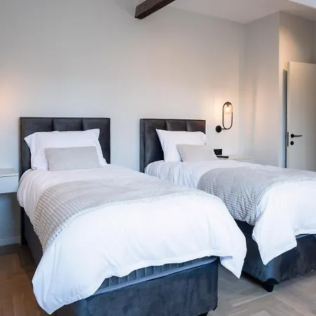 Republic Square- Location Apartament Belgrad