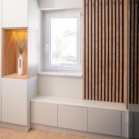 Apartament Republic Square- Location *