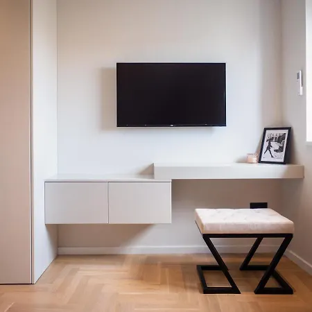 Apartament Republic Square- Location