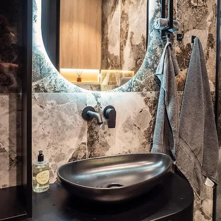 Republic Square- Location Apartament Belgrad