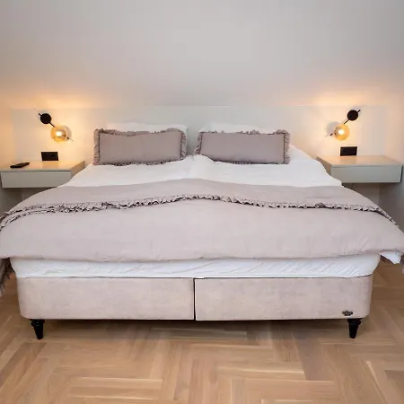 Republic Square- Location Apartament Belgrad