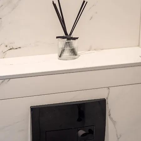 Apartament Republic Square- Location