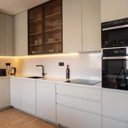 Republic Square- Location