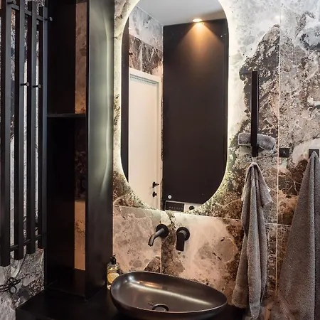 Republic Square- Location