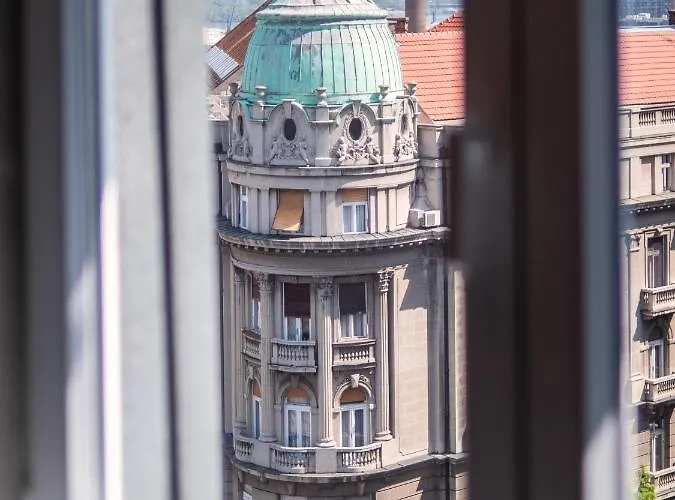 Apartamento Republic Square- Location